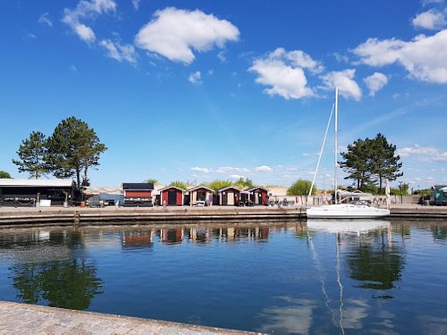 vackert-i-bastads-hamn copy